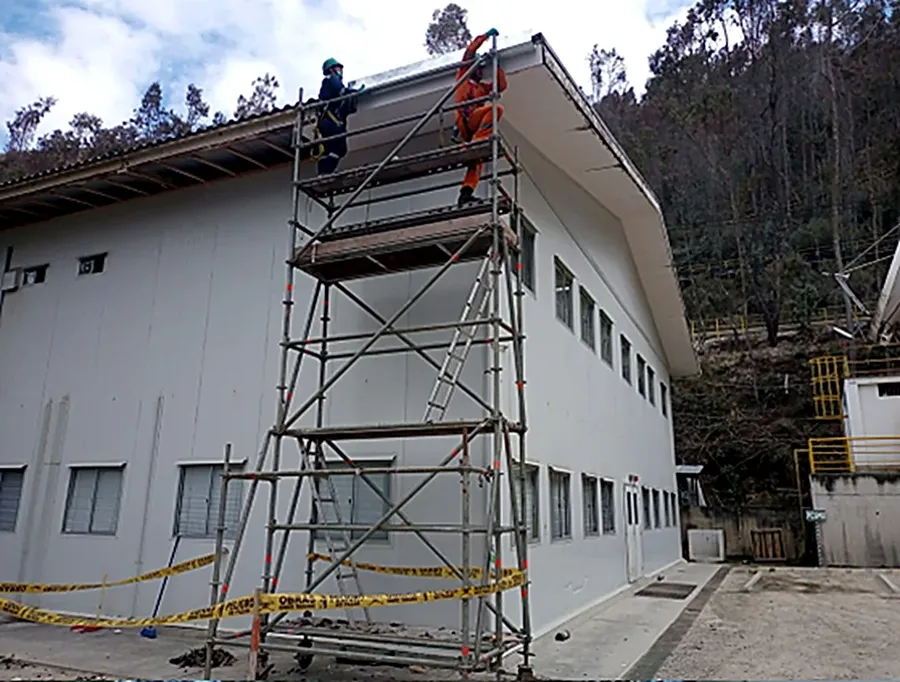 Fotografía del proyecto Canaletas y cielo raso de oficinas
