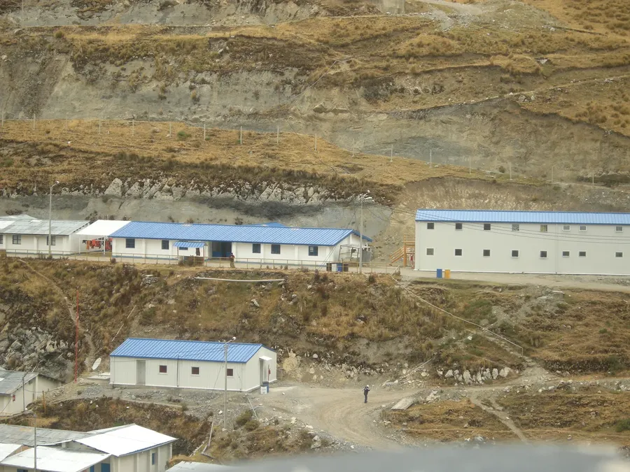 Fotografía del proyecto Módulo 2 pisos, 160 personas