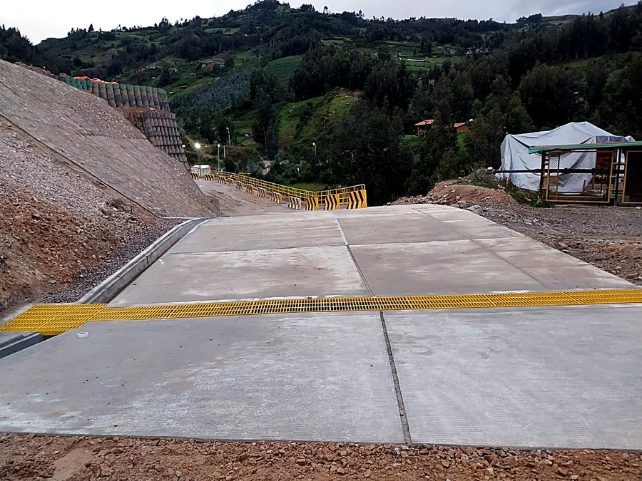 Fotografía del proyecto Pavimento rígido en vía de ingreso